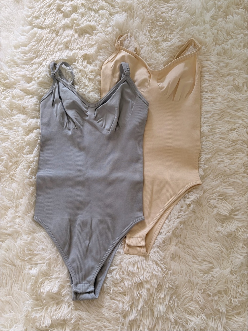 2pcs Gray and Beige Bodysuits